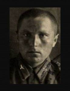 Переверзев Петр Карпович 1918 г.р., командир экипажа, старший лейтенант 42 АП ДД 36 АД