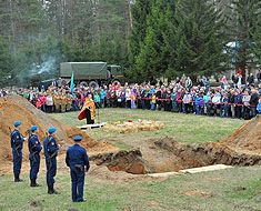 На воинских захоронениях «Ясная Поляна» и «Давыдово» предали земле останки 1508 защитников Отечества