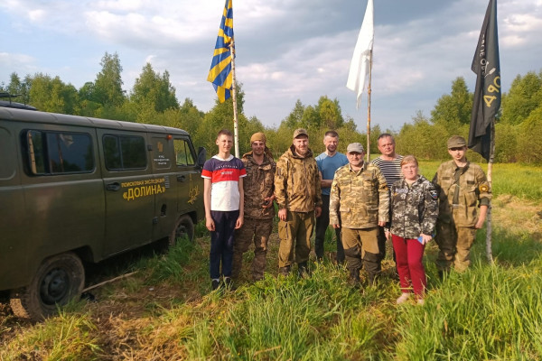 Специальная Межрегиональная поисковая экспедиция на месте лагеря военнопленных в Дновском районе Псковской области